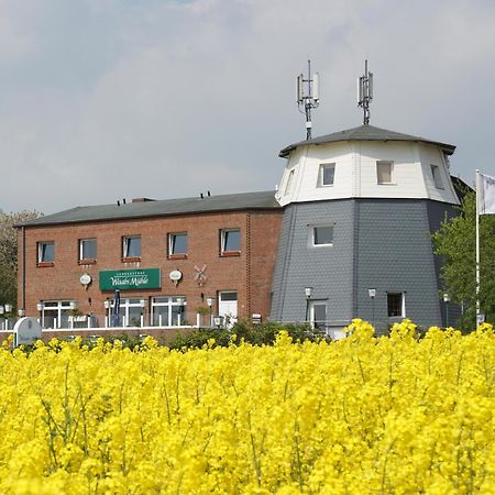 Landgasthof Waabs Muhle Hotel Exterior photo